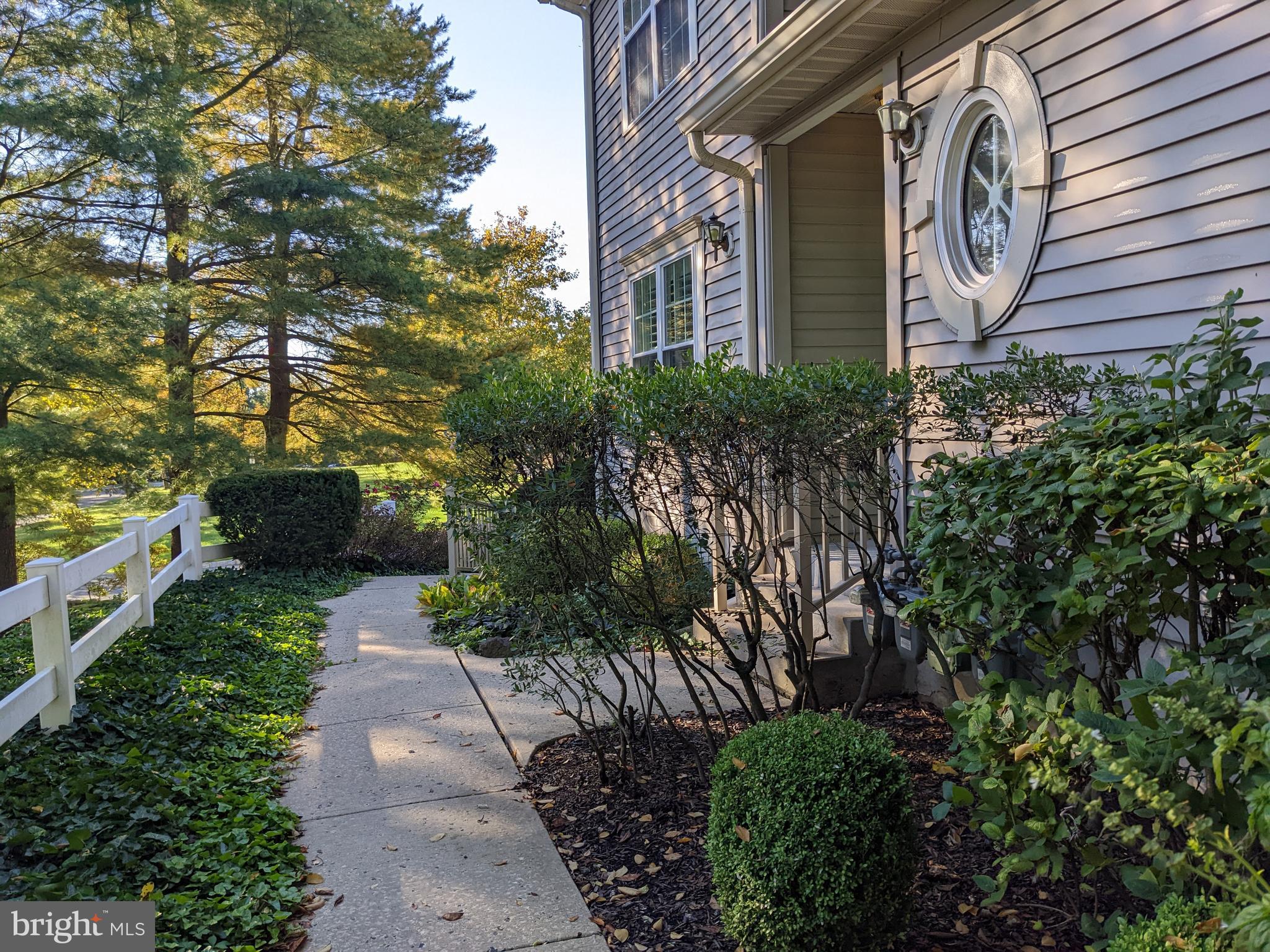 318 Brickhouse Road Princeton, NJ 08540 - Photo 4 of 19