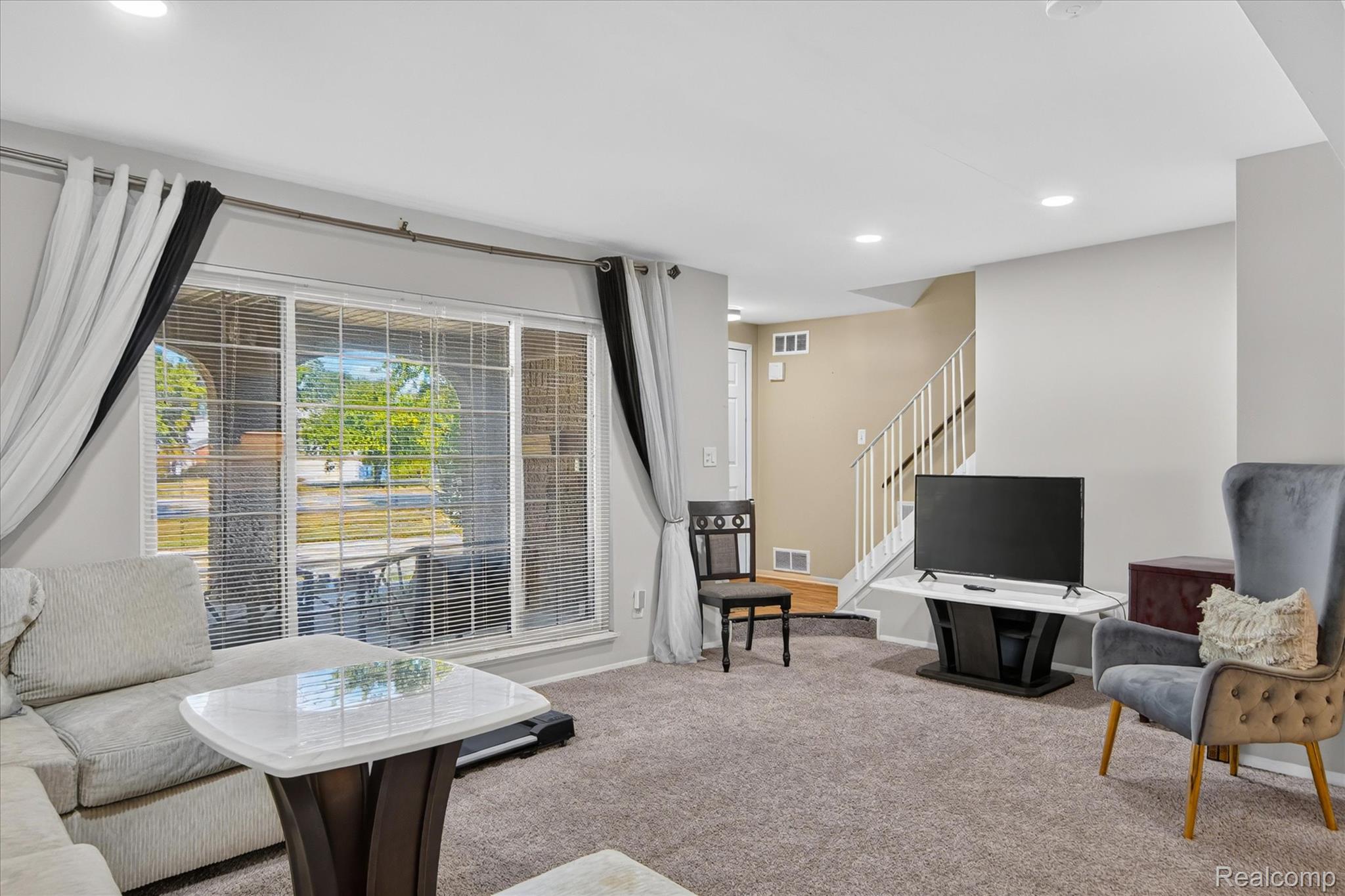 32600 Hoover Road, Unit 81 Warren, MI 48093 - Photo 5 of 25 Bright and Spacious Living Room
