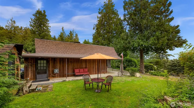 $539,000 | 1207 Beach Avenue, Lummi Island, WA 98262