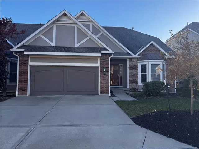 $450,000 | 6519 West 133rd Terrace, Overland Park, KS 66209