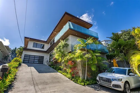$4,500,000 | 851 Aalapapa Drive, Kailua, HI 96734