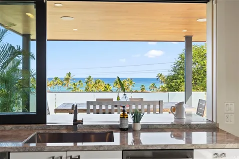 $4,500,000 | 851 Aalapapa Drive, Kailua, HI 96734