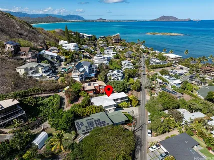 $4,500,000 | 851 Aalapapa Drive, Kailua, HI 96734