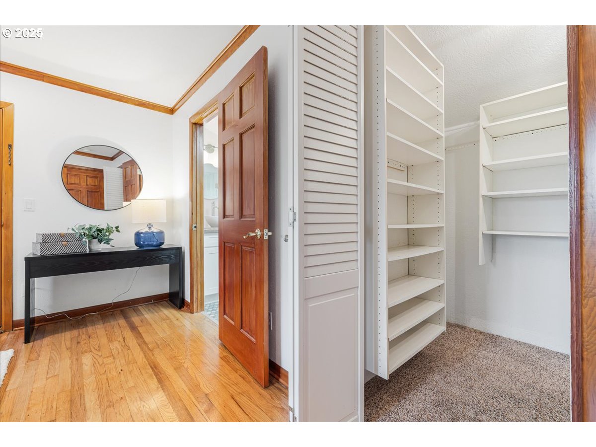 11805 Southwest Belvidere Place Portland, OR 97225 - Photo 20 of 44 a view of a living room