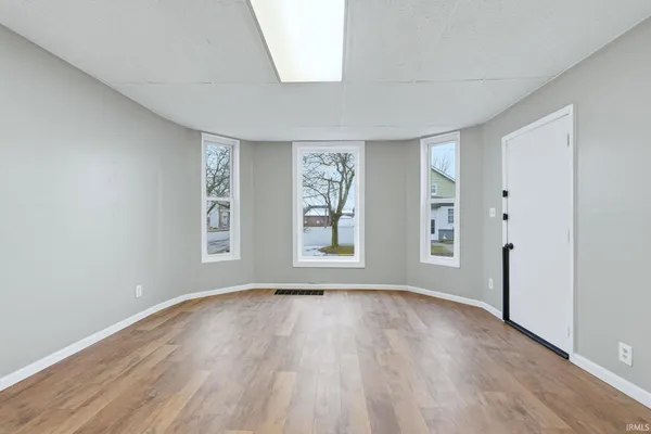 $174,900 | 200 East King Street, Garrett, IN 46738