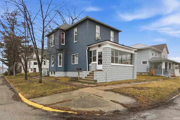 $174,900 | 200 East King Street, Garrett, IN 46738