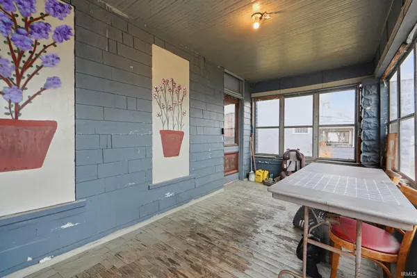 $174,900 | 200 East King Street, Garrett, IN 46738