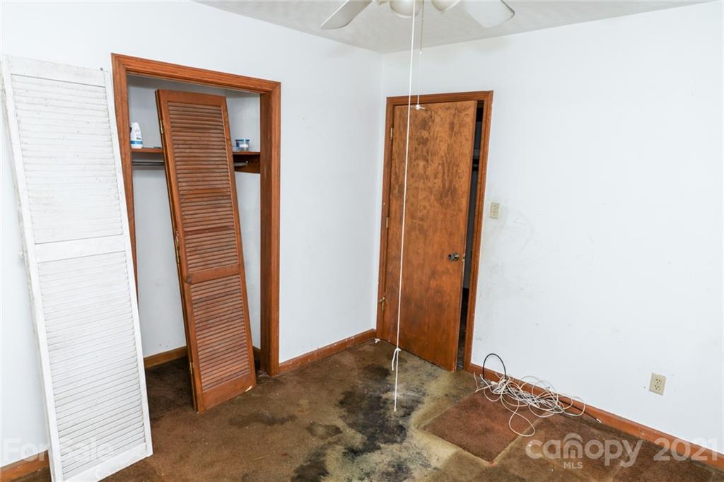 790 Chigger Ridge Road Taylorsville, NC 28681 - Photo 23 of 34 Gallery Image 23