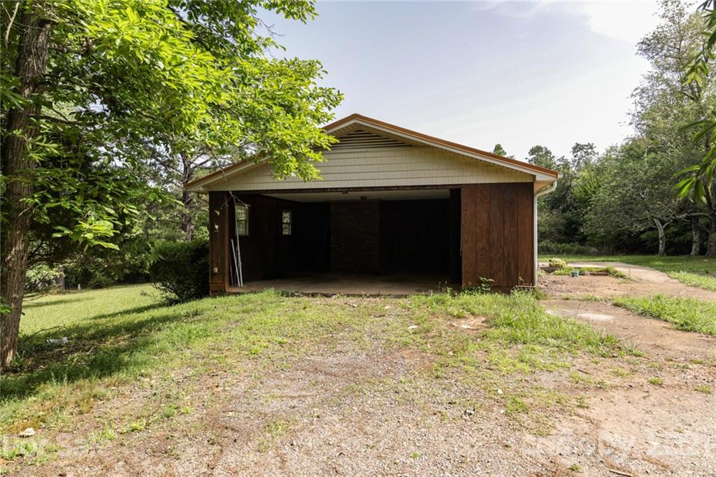 790 Chigger Ridge Road Taylorsville, NC 28681 - Photo 24 of 34 Gallery Image 24