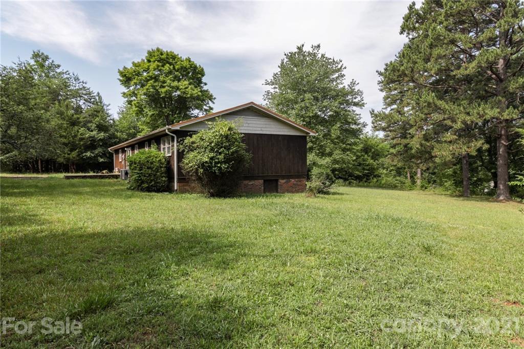 790 Chigger Ridge Road Taylorsville, NC 28681 - Photo 33 of 34 Gallery Image 33