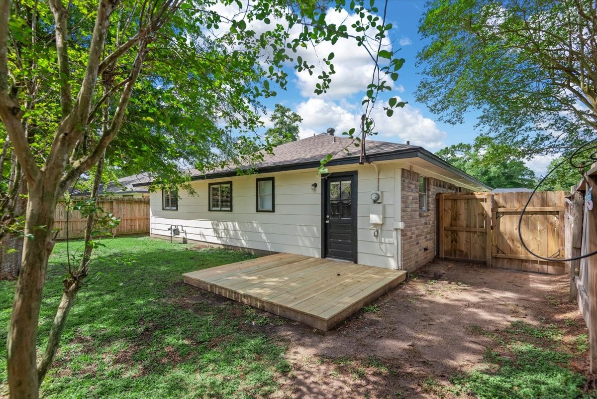 29414 Sedgefield Street Spring, TX 77386 - Photo 23 of 25 Exterior of back of home. Deck installed April 2026.