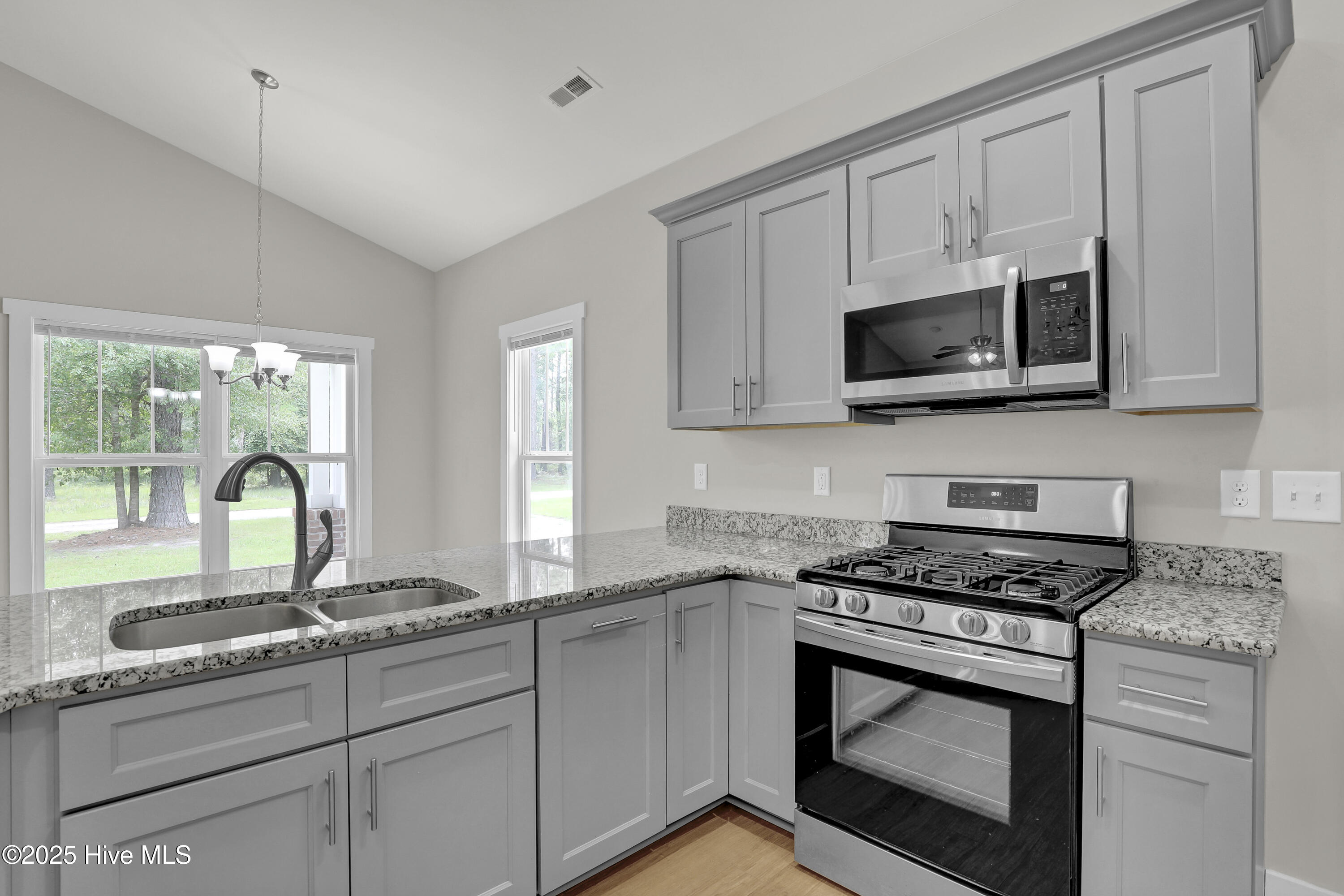 185 Van Riggs Road Hubert, NC 28539 - Photo 14 of 30 6G8A5160