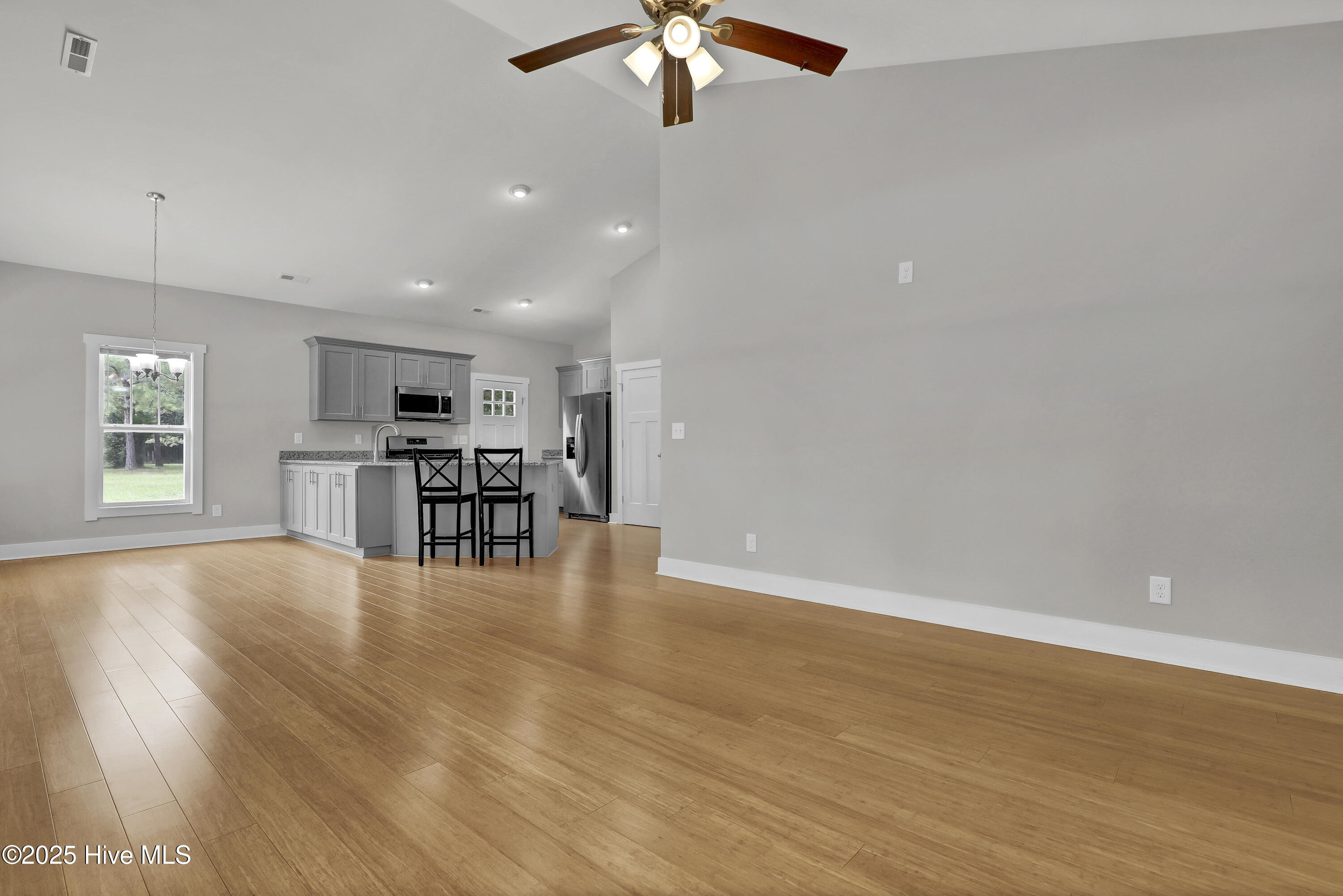 185 Van Riggs Road Hubert, NC 28539 - Photo 7 of 30 6G8A5145
