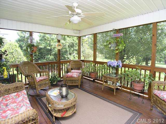 12428 Willingdon Road Huntersville, NC 28078 - Photo 2 of 16 Gallery Image 2