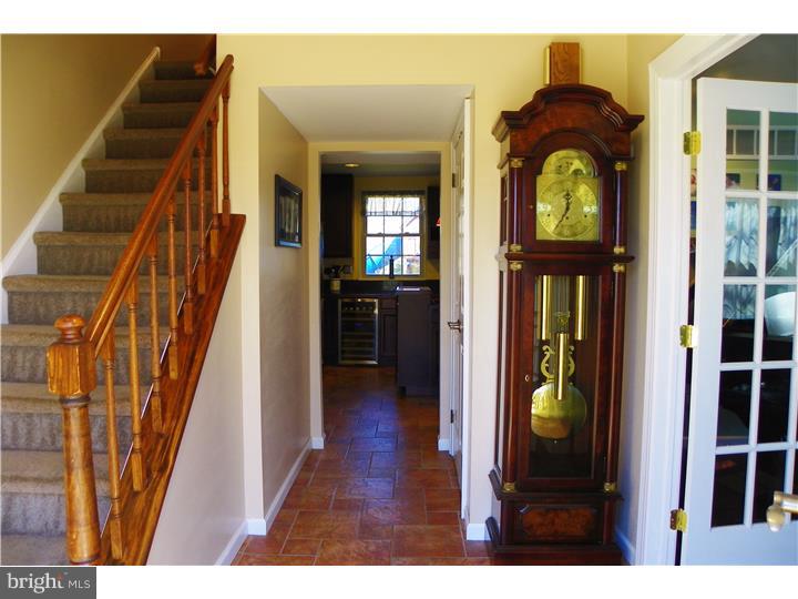 57 Heather Valley Road Holland, PA 18966 - Photo 3 of 25 Foyer