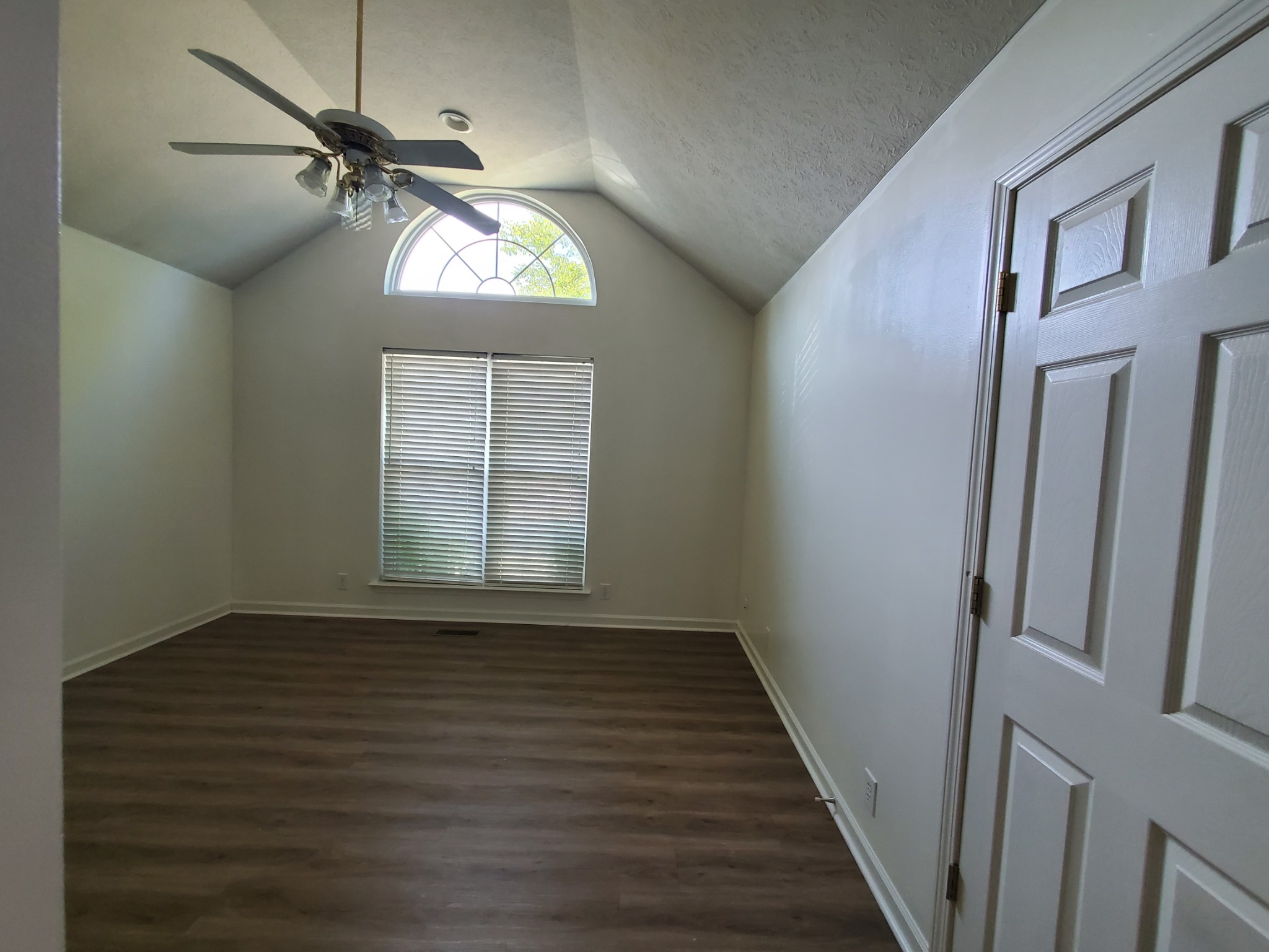 150 Cora Street Portland, TN 37148 - Photo 13 of 24