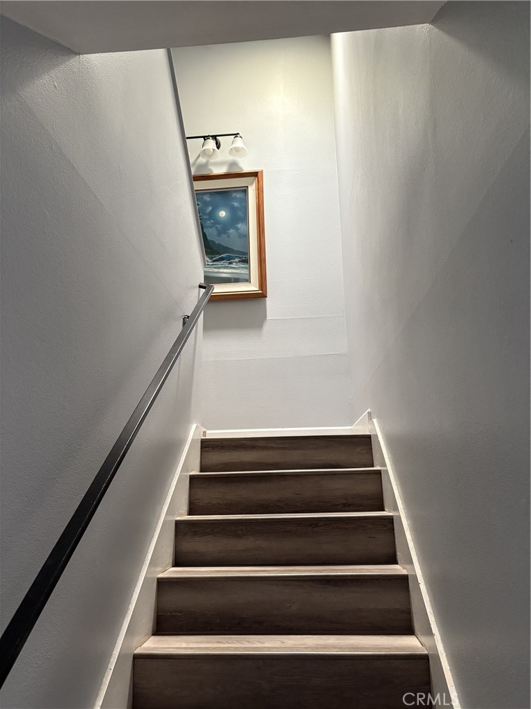 4731 Rey Drive, Unit 133 Huntington Beach, CA 92649 - Photo 13 of 31 a view of entryway