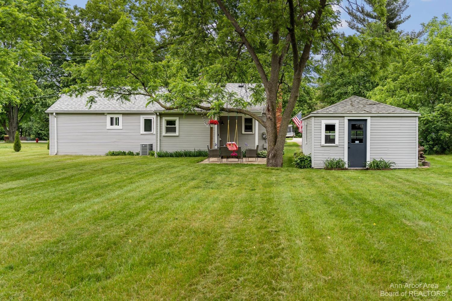 2141 Norton Road Howell, MI 48843 - Photo 30 of 41 Photo 30