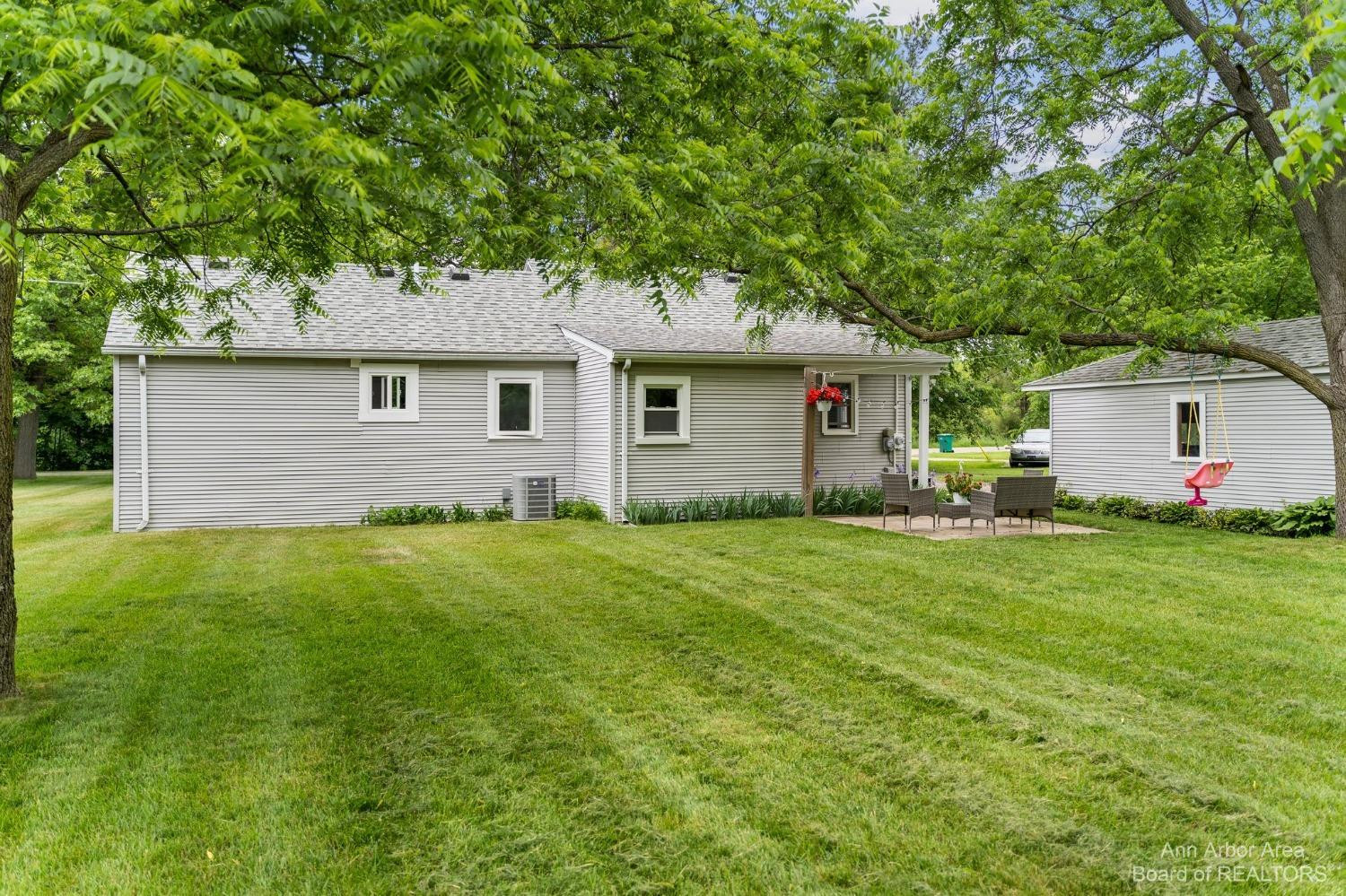 2141 Norton Road Howell, MI 48843 - Photo 31 of 41 Photo 31
