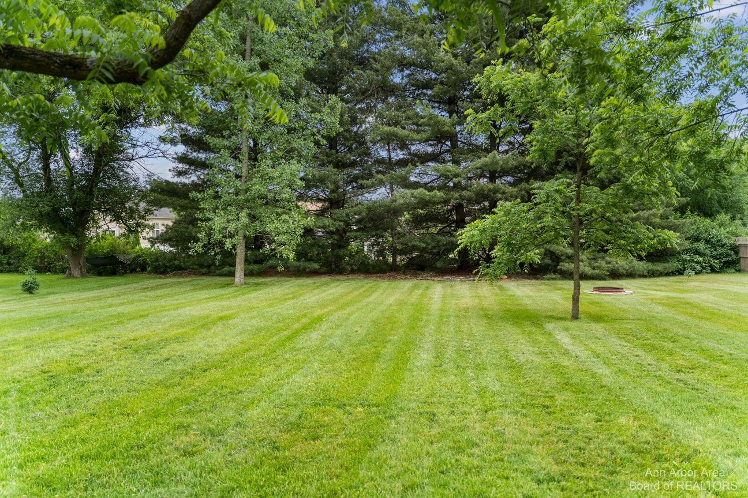 2141 Norton Road Howell, MI 48843 - Photo 33 of 41 Photo 33