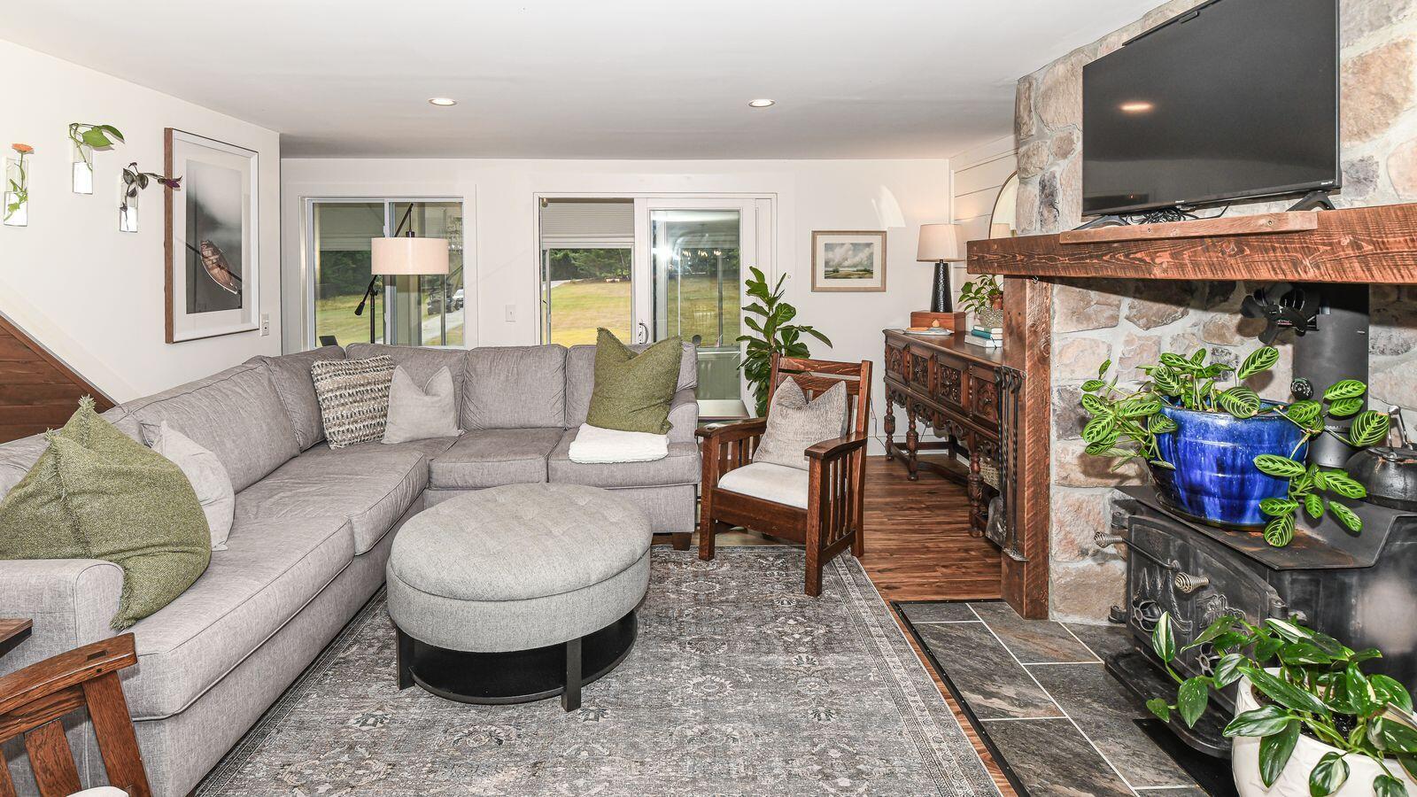 218 Mill Hill Road Waterford, ME 04088 - Photo 29 of 55 Living area