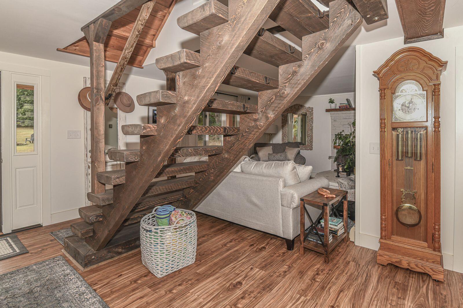 218 Mill Hill Road Waterford, ME 04088 - Photo 50 of 55 entryway area