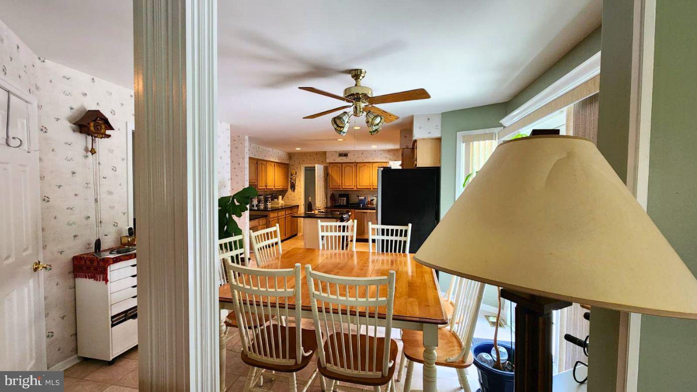 2 Talon Court Sewell, NJ 08080 - Photo 8 of 30 Eat In Kitchen Dining Area