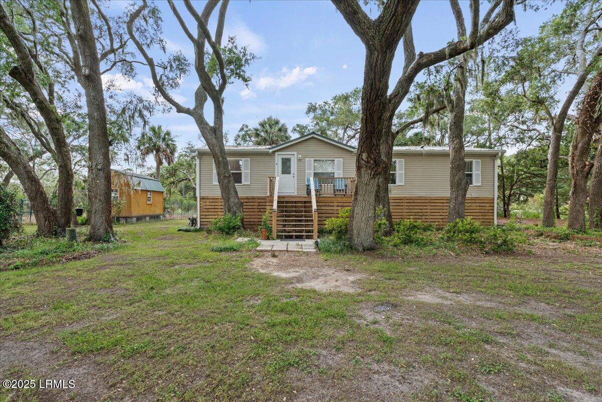4 View Point Circle St. Helena Island, SC 29920 - Photo 1 of 36 01-Edit-001