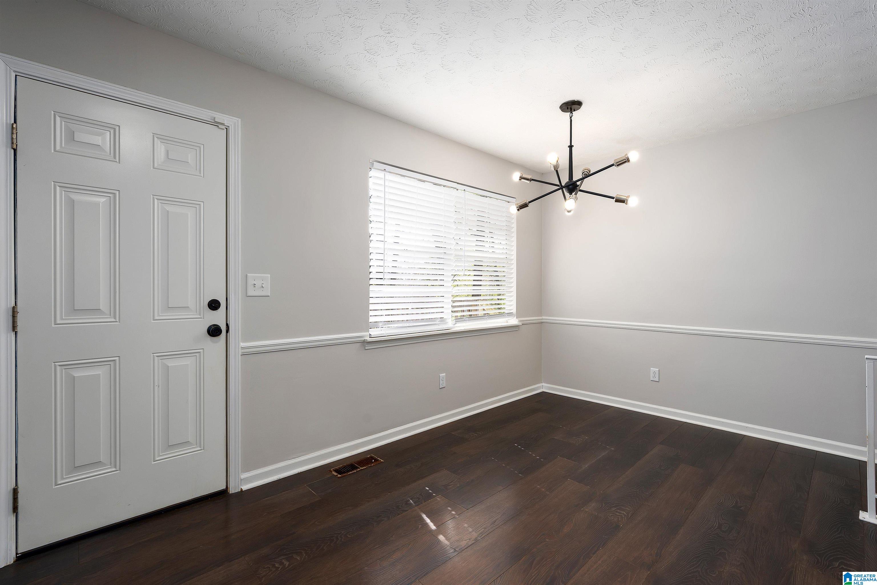 2457 Watson Road Birmingham, AL 35235 - Photo 9 of 21