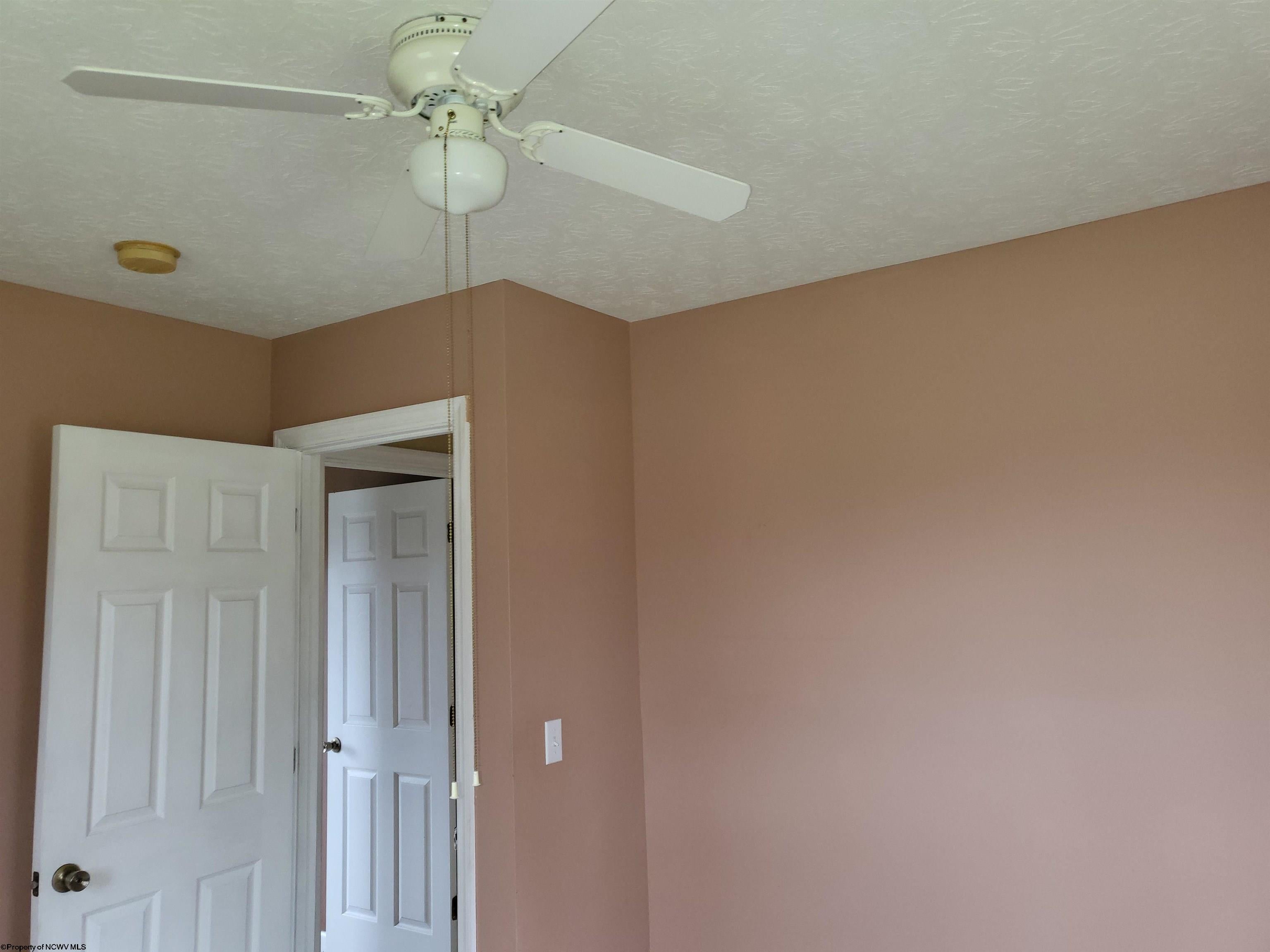 71 Old Chimney Road Buckhannon, WV 26201 - Photo 9 of 20 Gallery Image 9