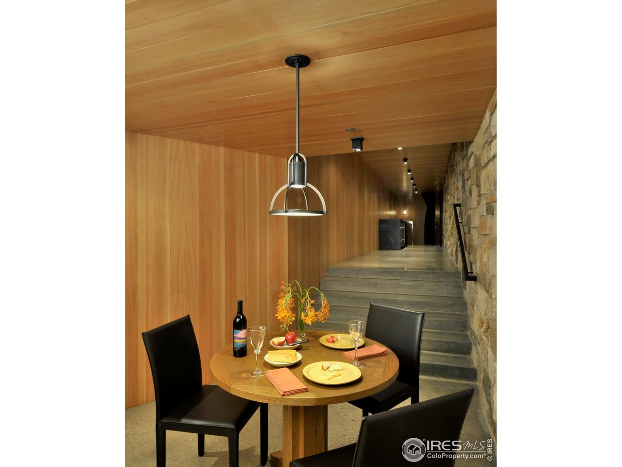 1355 South Cherryvale Road Boulder, CO 80303 - Photo 18 of 40 a dining room with chairs and a table