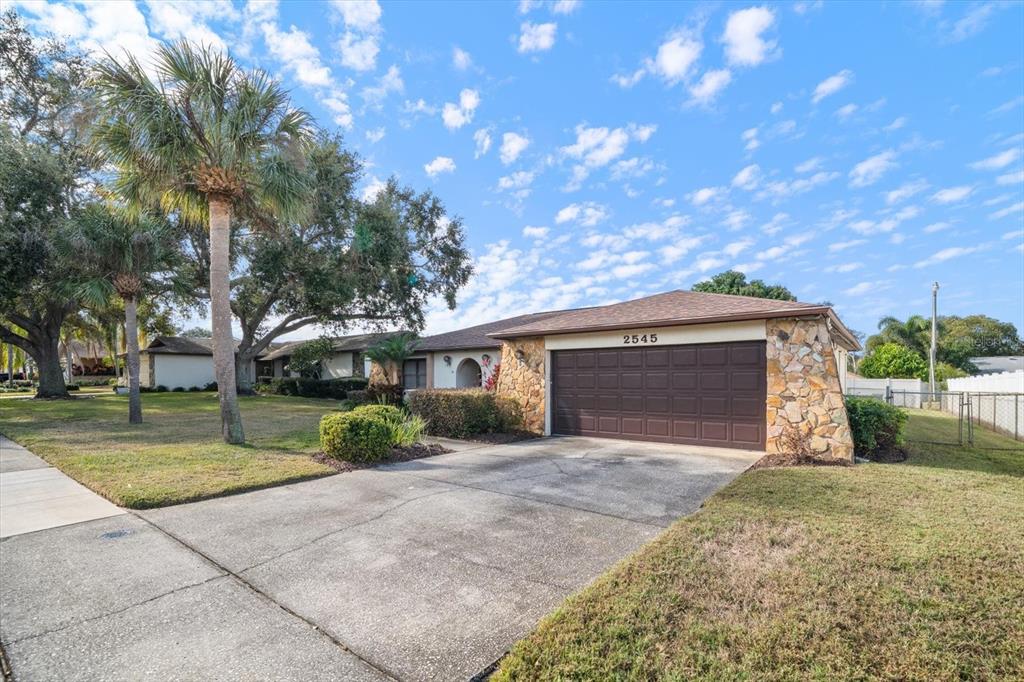 2545 Colony Drive Dunedin, FL 34698 - Photo 33 of 33