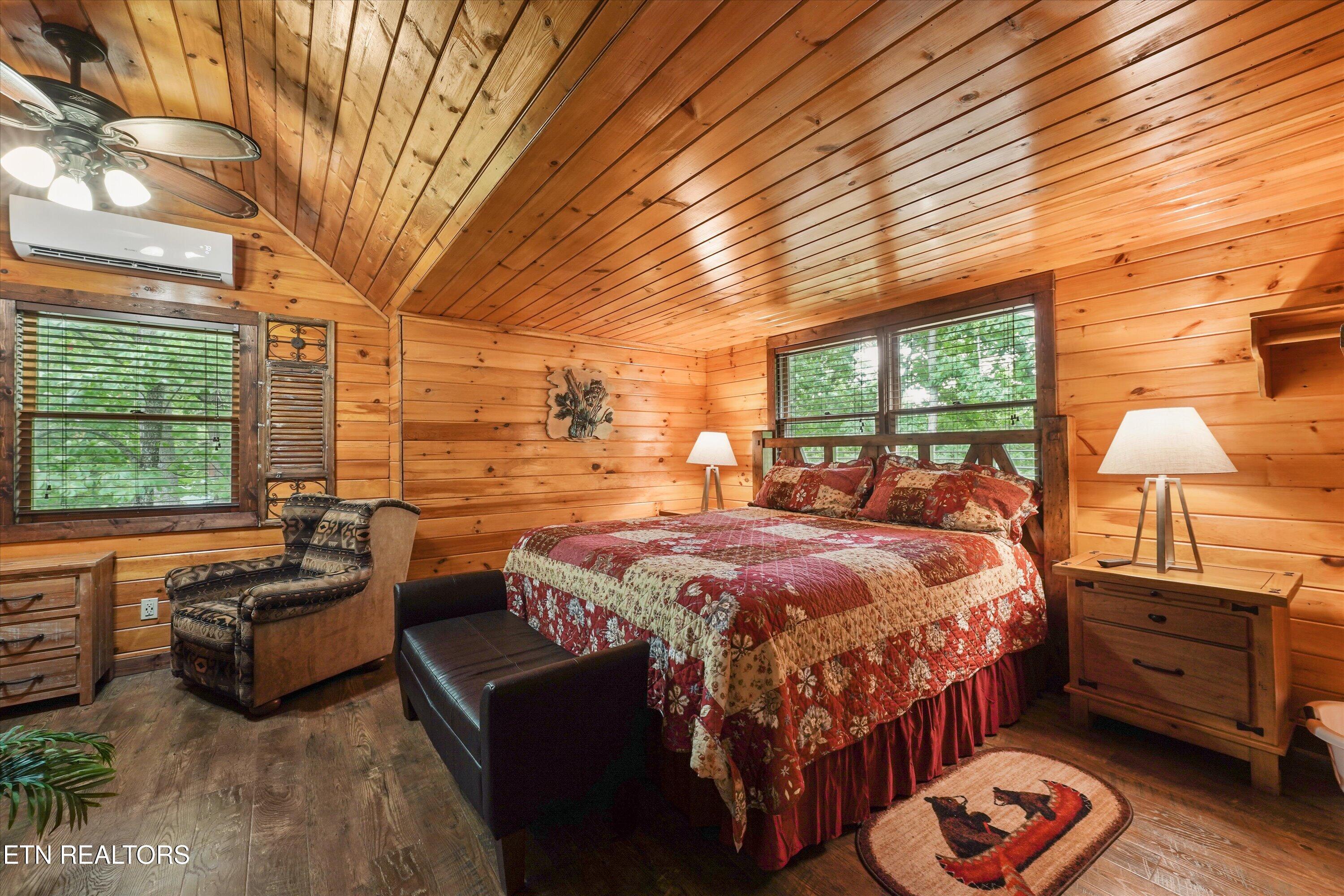 2308 Hidden Mountain Road Sevierville, TN 37876 - Photo 28 of 53 Loft Bedroom 3