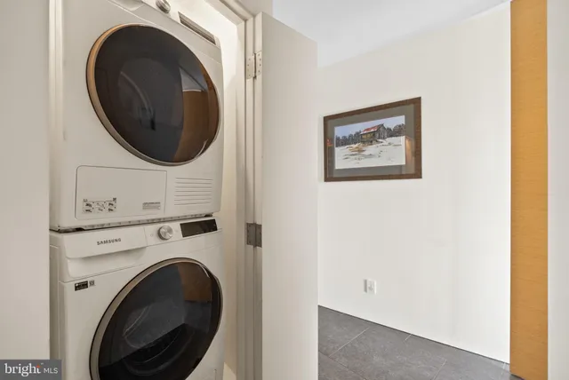 $995,000 | 700 New Hampshire Avenue Northwest, Unit 519, Washington, DC 20037