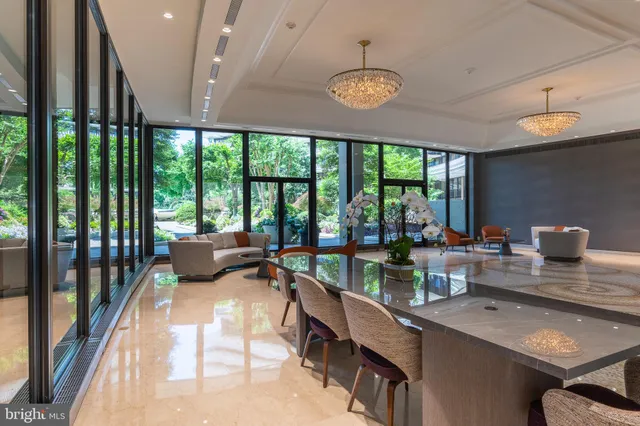 $995,000 | 700 New Hampshire Avenue Northwest, Unit 519, Washington, DC 20037