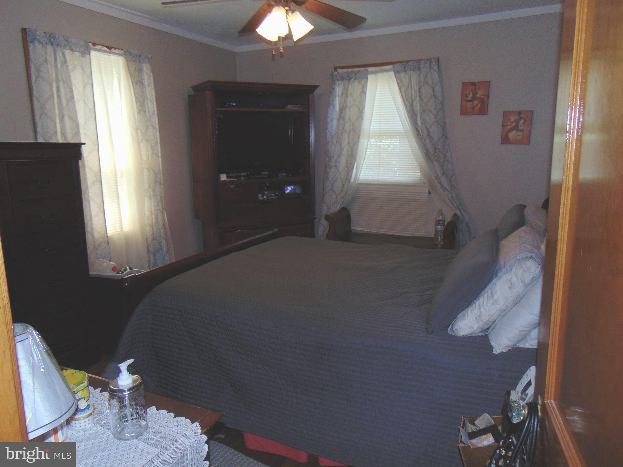 1913 R Street Southeast Washington, DC 20020 - Photo 15 of 25 Bedroom (Master)