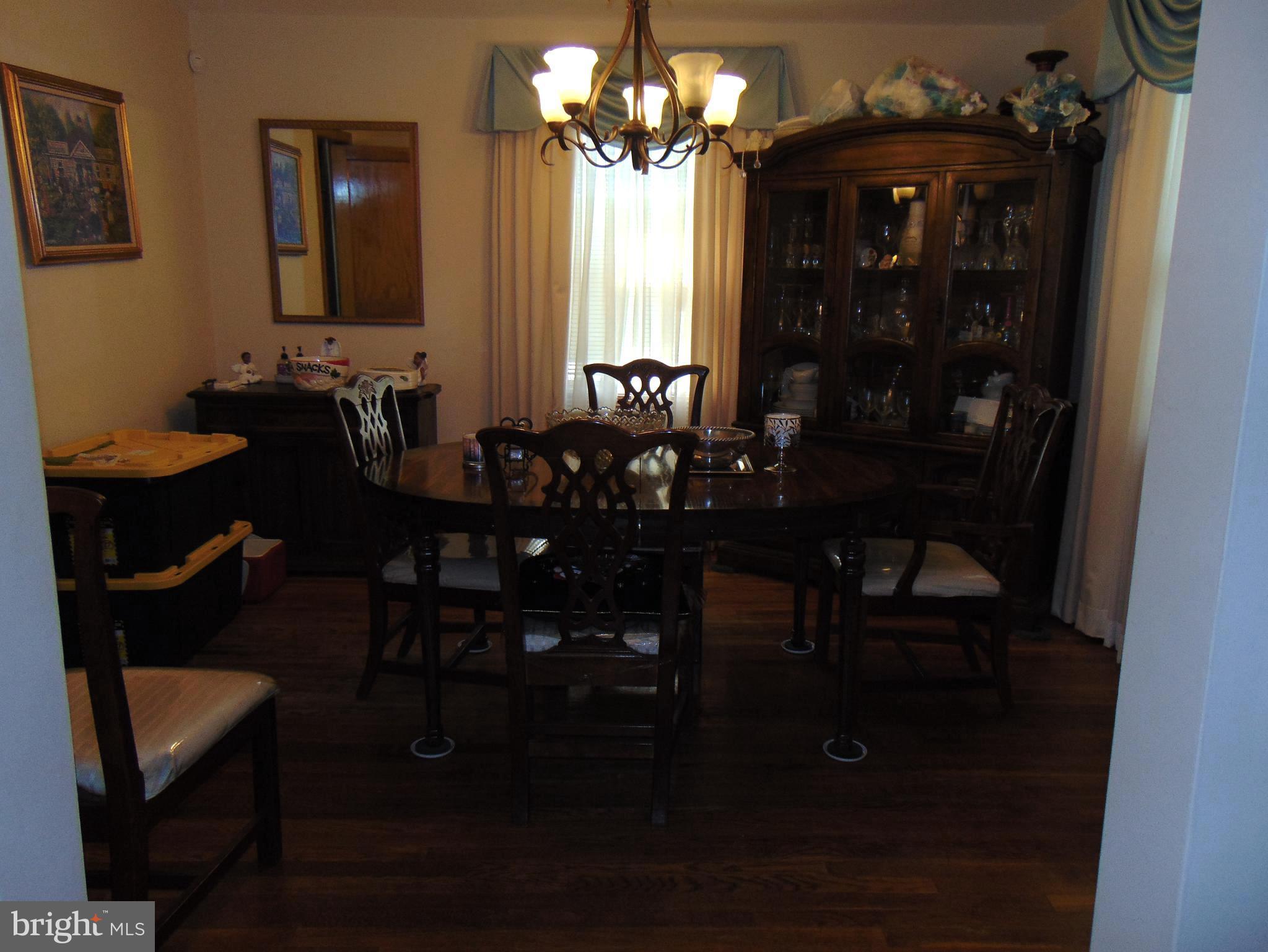 1913 R Street Southeast Washington, DC 20020 - Photo 4 of 25 Dining Room