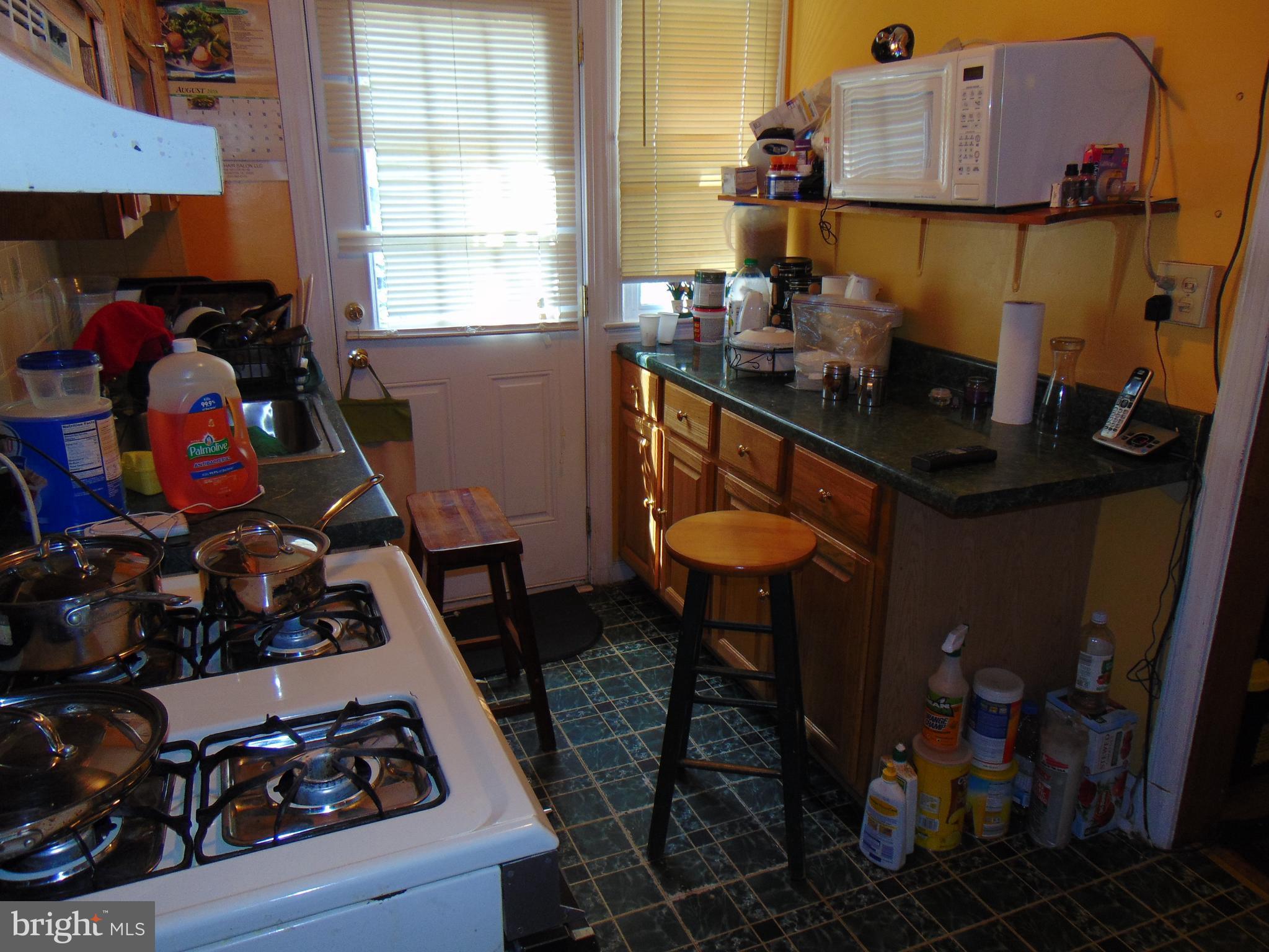 1913 R Street Southeast Washington, DC 20020 - Photo 6 of 25 Kitchen