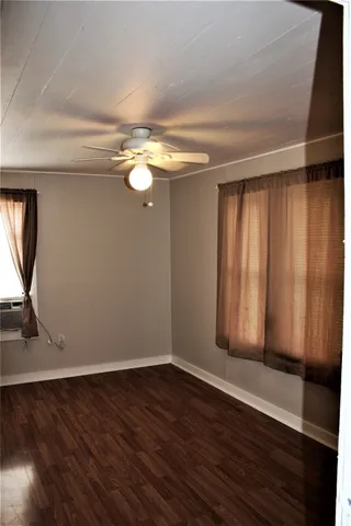 $1,100 | 6622 Church Street, Wallis, TX 77485