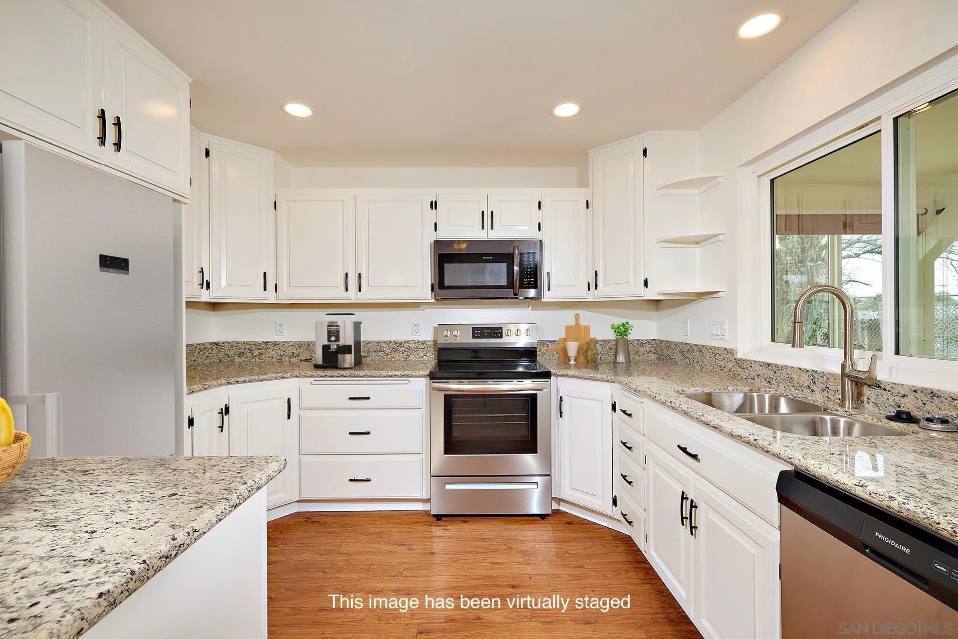 8650 Langholm Road El Cajon, CA 92021 - Photo 7 of 30 Gallery Image 7