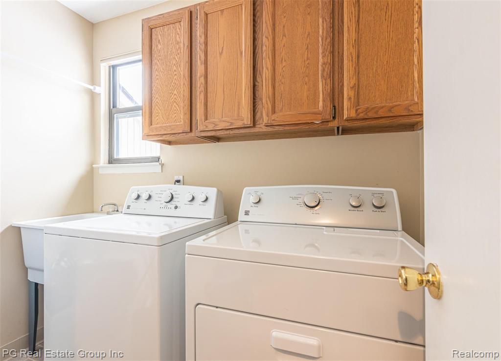 554 Tennyson Rochester Hills, MI 48307 - Photo 27 of 28