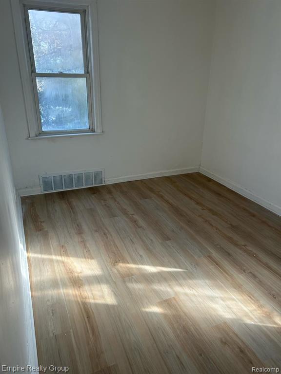 19470 Forrer Street Detroit, MI 48235 - Photo 4 of 8