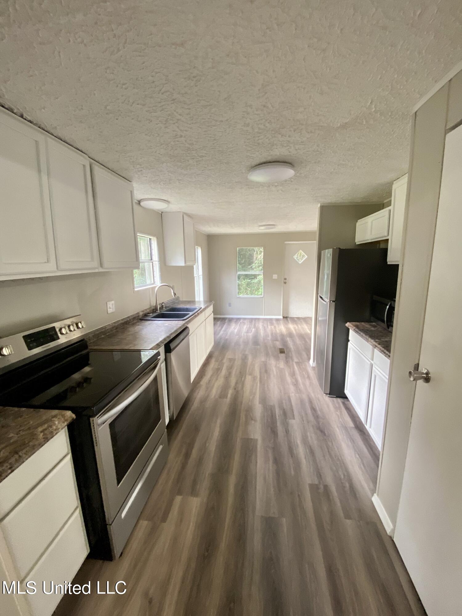 36 Pine Trail Road Perkinston, MS 39573 - Photo 8 of 17 5DEBCB89-D1FE-4E90-8D4E-98426D616F69_1_2