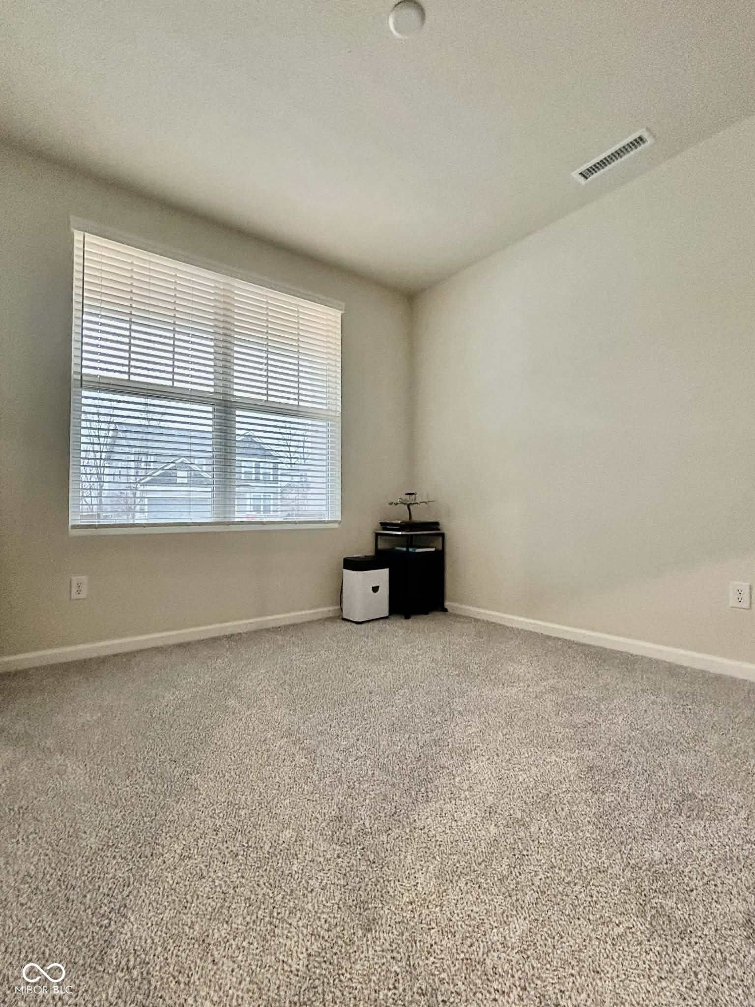 6776 Seabiscuit Road Whitestown, IN 46075 - Photo 3 of 23