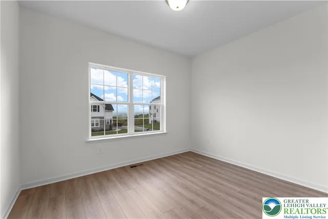 $799,900 | 4929 Farrcroft Drive, Unit 83B, Easton, PA 18040