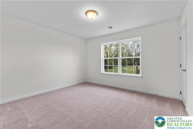 $799,900 | 4929 Farrcroft Drive, Unit 83B, Easton, PA 18040