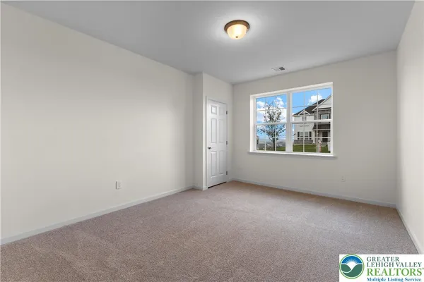 $799,900 | 4929 Farrcroft Drive, Unit 83B, Easton, PA 18040