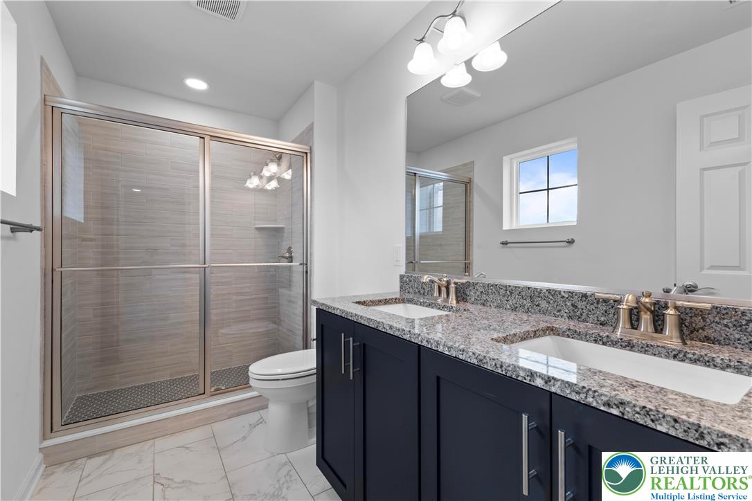 4929 Farrcroft Drive, Unit 83B Easton, PA 18040 - Photo 9 of 30