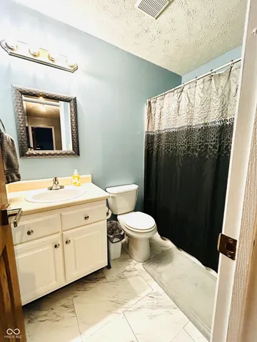 $265,000 | 1005 Canary Creek Court, Franklin, IN 46131