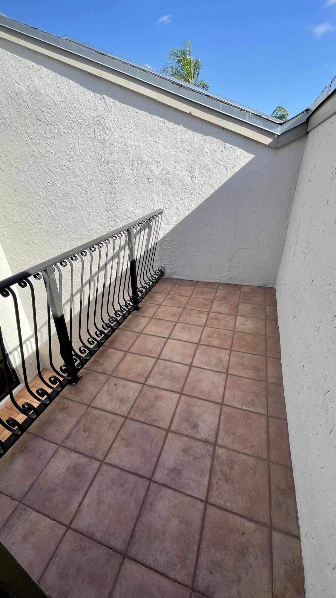 6740 Canary Palm Circle Boca Raton, FL 33433 - Photo 12 of 21 784874A2-F609-438B-A8C1-270BE62F4F16